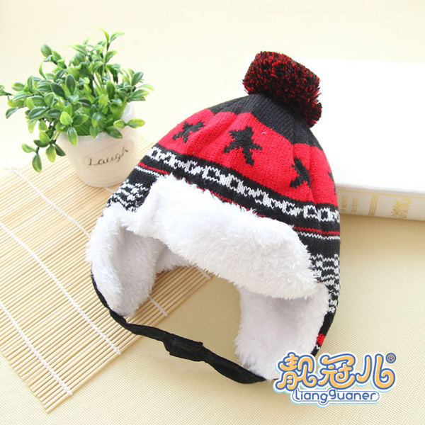 靚冠兒嬰幼兒加絨保暖護(hù)耳帽子黑紅色