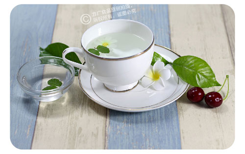方廣金裝A+益生元高鈣葡萄糖固體飲料介紹2.jpg