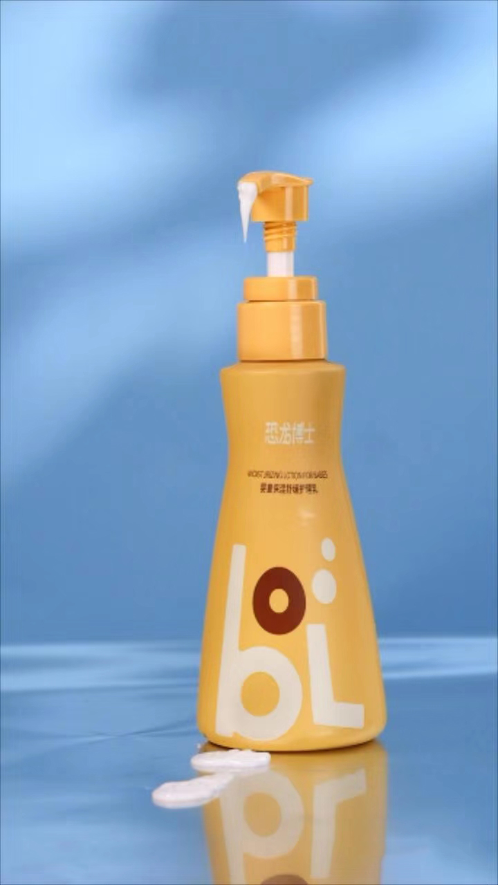 恐龍博士嬰童護(hù)理乳.jpg 恐龍博士嬰童護(hù)理乳.jpg